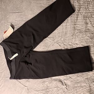NWT Lululemon Kick Start Crop Black Size 8